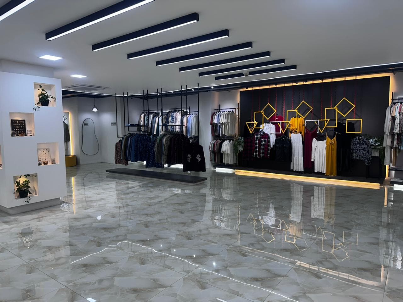 Texelon manufacturing partner product showroom